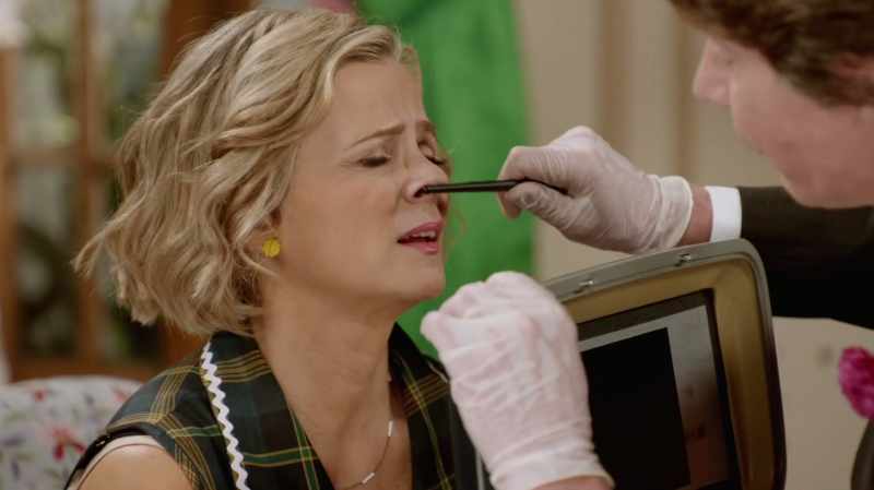 Now, while Frank tends to Amy's face