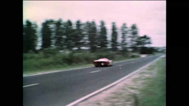 Now, from the air, we see Gurney quickly accelerating