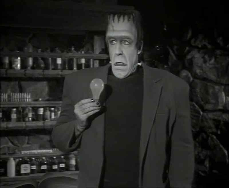 Now, when I turn on the machine, that will light the bulb