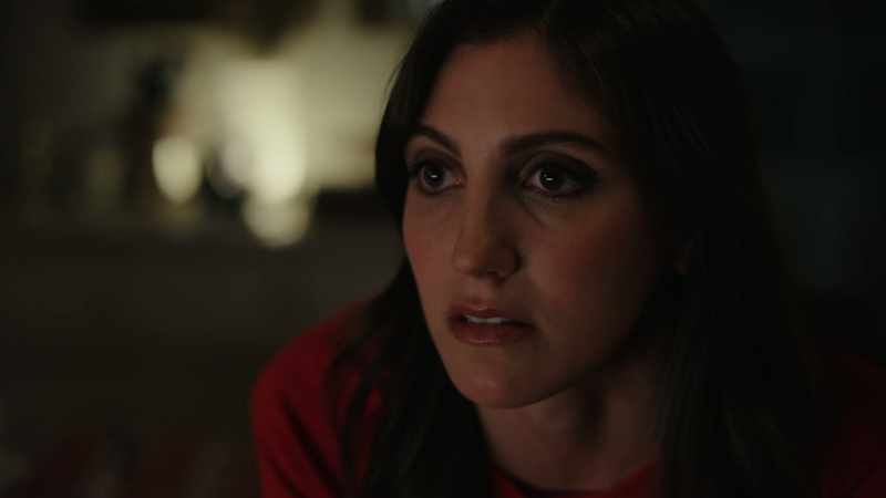 Now Laurel thinks that Aria is too