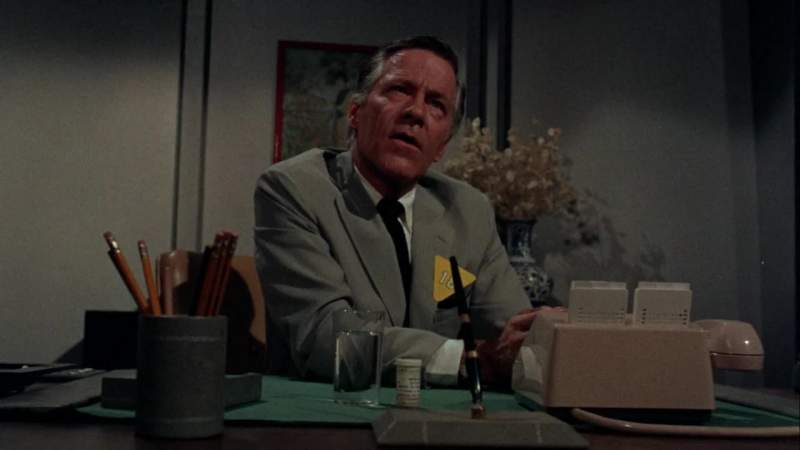 Now look Kuryakin Cut out the cracks