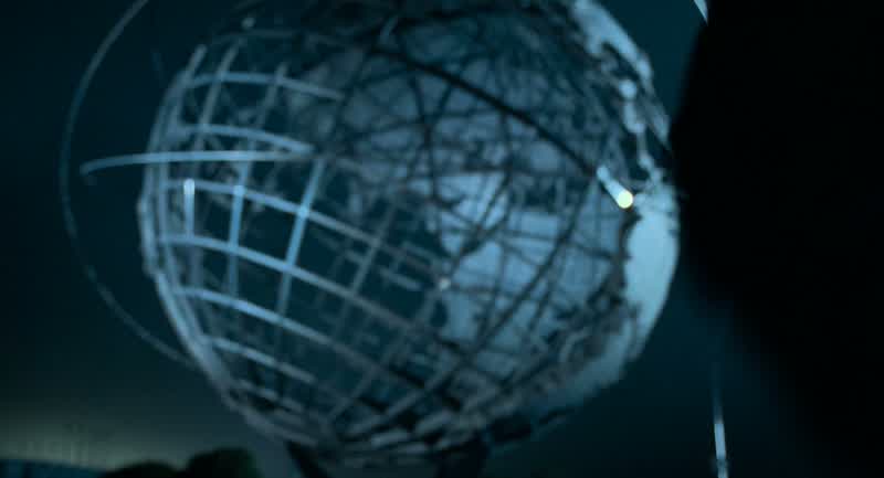 Eight minutes to the destruction of Earth