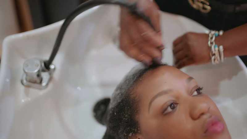 Now, the curly hair movement
