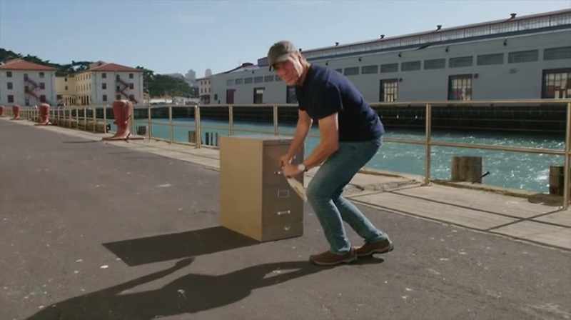 Now the navy did get around to using radio hopping technology