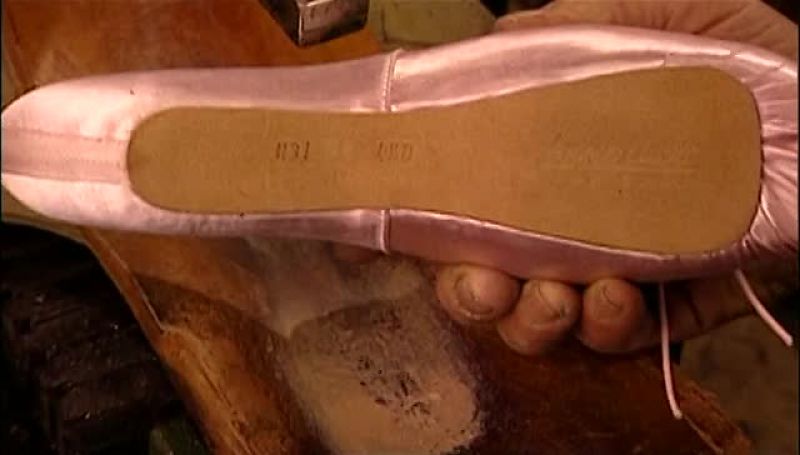 NOW THEY CAN REMOVE THE SHOE FROM THE FORM