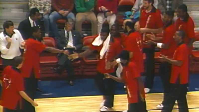 Number 34, Charles Oakley
