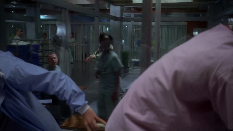 Nurse: Clear the hall!