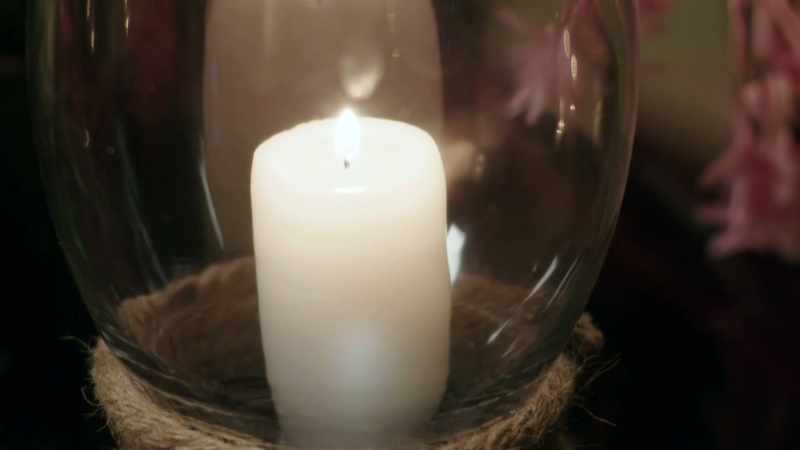 >> O A LITTLE LESS QUIET ON THE WESTERN FRONT, NICE CANDLE