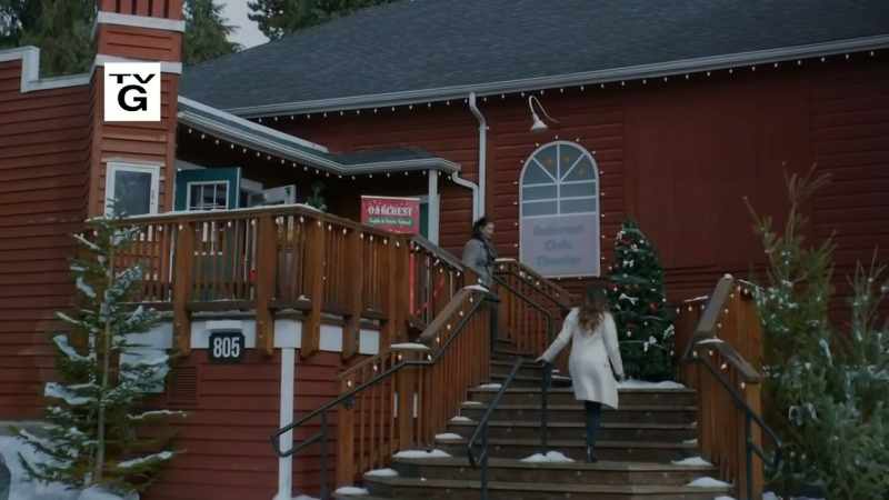 �� O Christmas tree