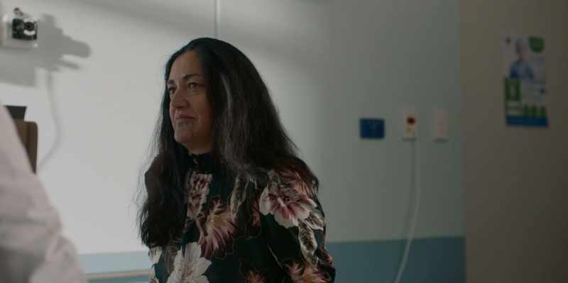 O que importa é que a Dee está noiva de um homem