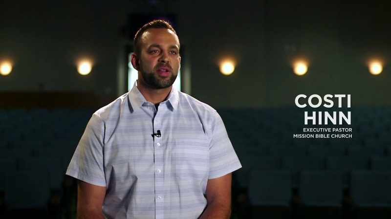 Oamenii ca Todd White predică o evanghelie