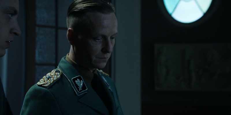 Obergruppenführer Heydrich has just landed