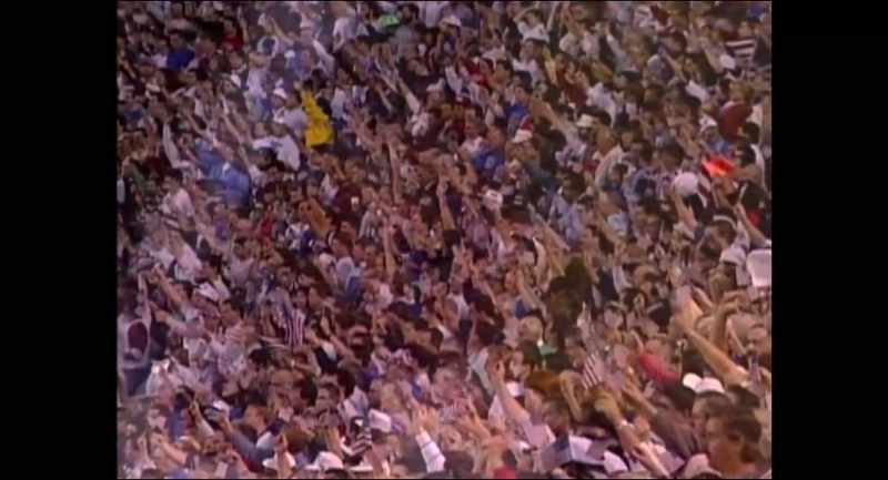 �� O'er the land ♪