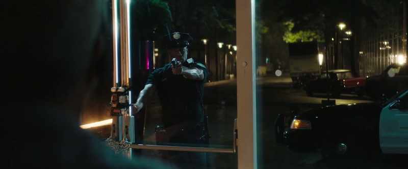 Officer Glen. Stand back