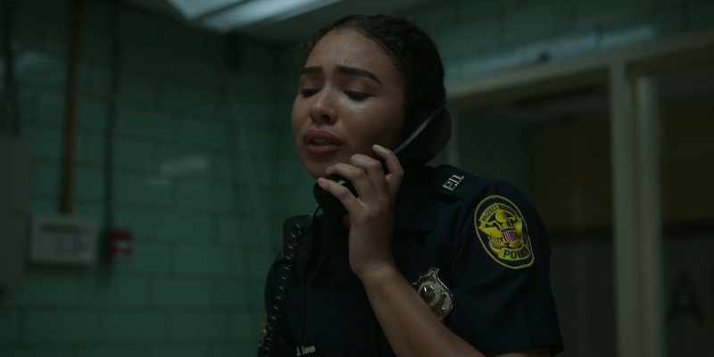 [Officer] This psycho is only calling you