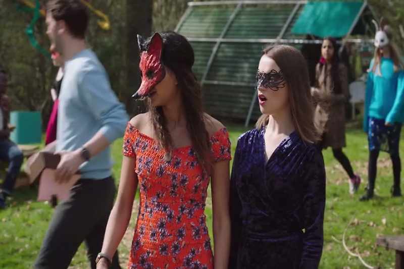 Oh, are you kidding me with that dress?