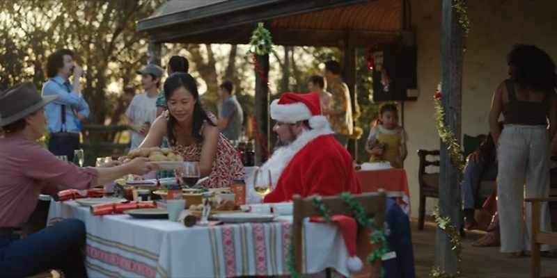 �� Oh, bring us some figgy pudding... ♪