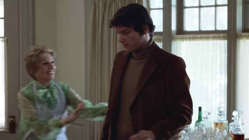 OH, DARLING, SHE WANTS THE HOUSE