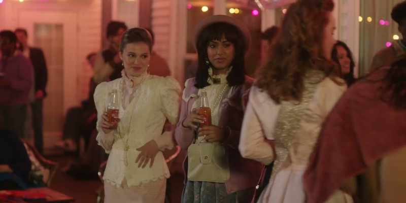 Oh, my God. - Yep. There they are, the Mollys