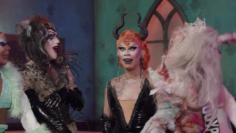Oh hell no. [Abhora screaming]