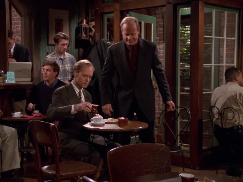 Oh, hello, Niles. - Oh, Frasier