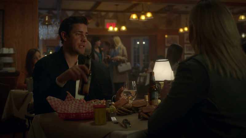 Oh, just, my glass has a chip. - Oh, let's get another one