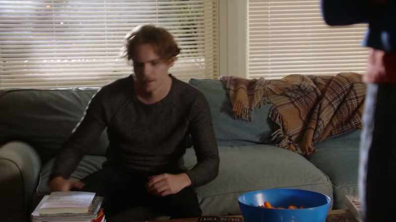 Oh, let me help you with those. - I don't need your help