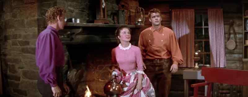 Oh, Liza, Martha, Ruth, hurry! Hurry!