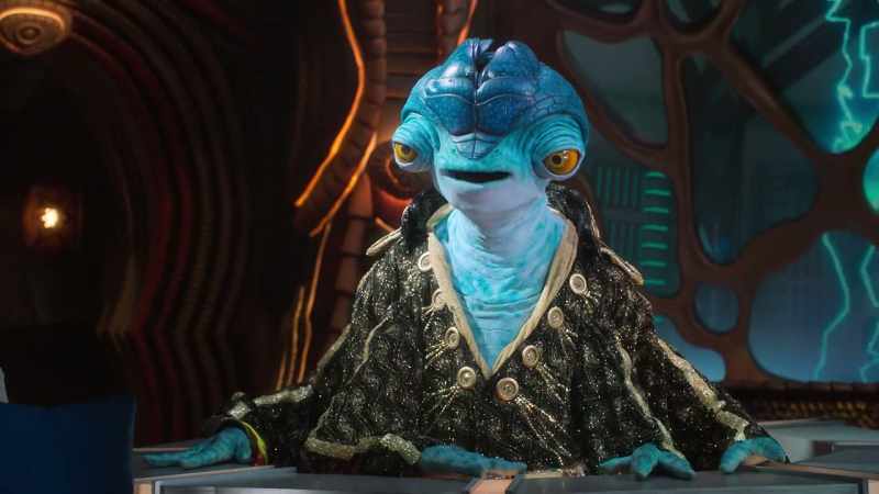 Oh, look, it's my father's second-in-command