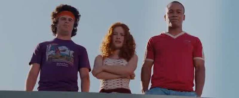 Oh look there's my old girlfriend Sara Pelfan