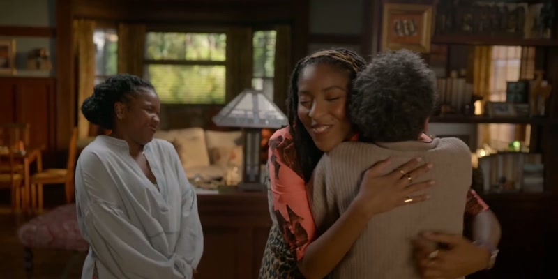 Oh, Mama. - Oh. It's so good to see you