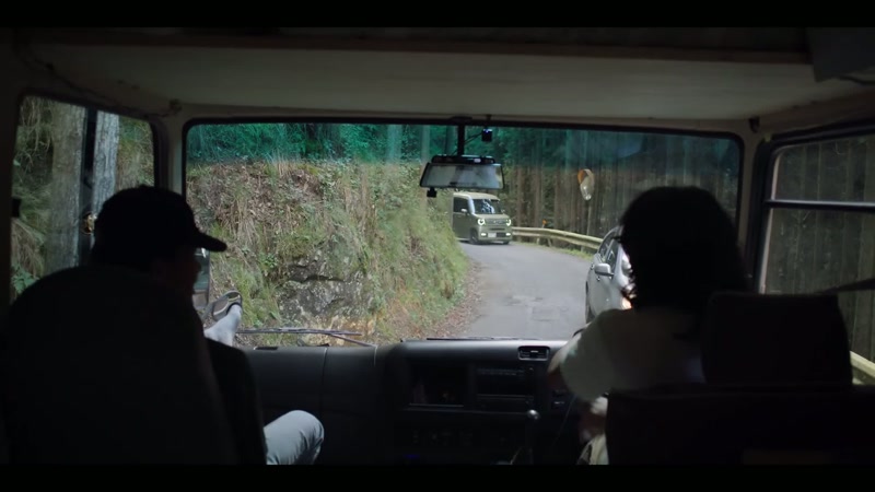 Oh no, there's a second car