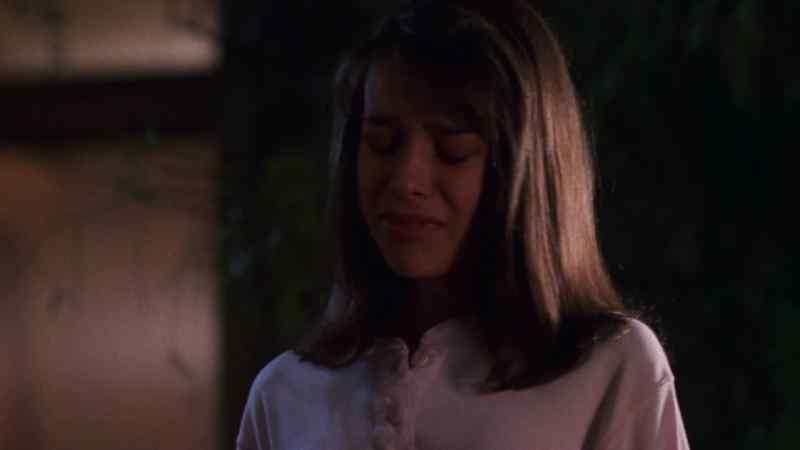 Oh, now, this-- This is pretty, Kirsten