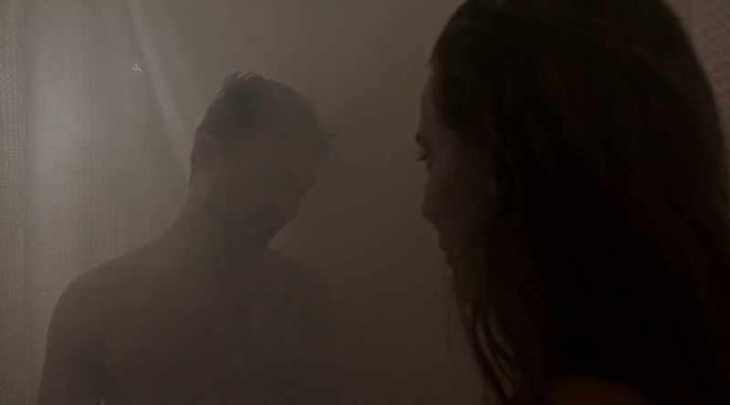 Oh-oh here. - [giggles]