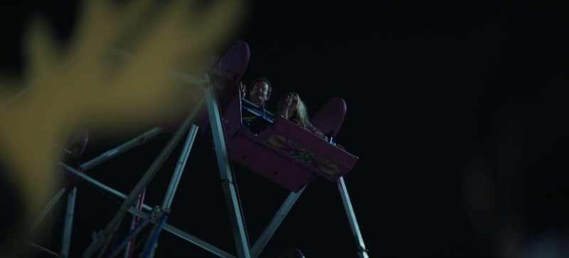 Oh. Oh, like a cherry picker. - Oh. [laughs]