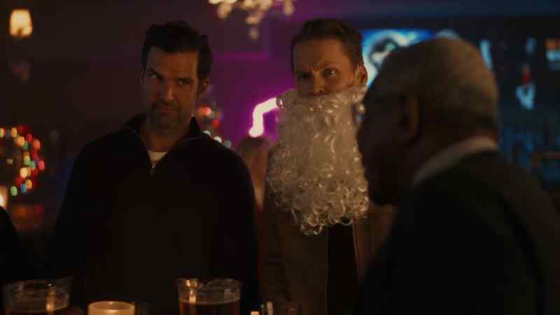 Oh, romance at a Santa school