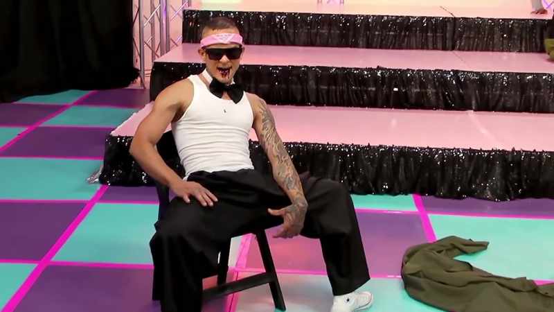 �� Oh send me freak