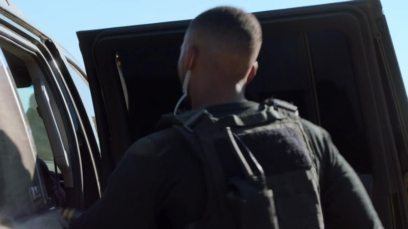 Oh, shit. It's AWOL. How'd he find us?