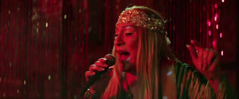 �� Oh, shout, shout, hallelujah ♪
