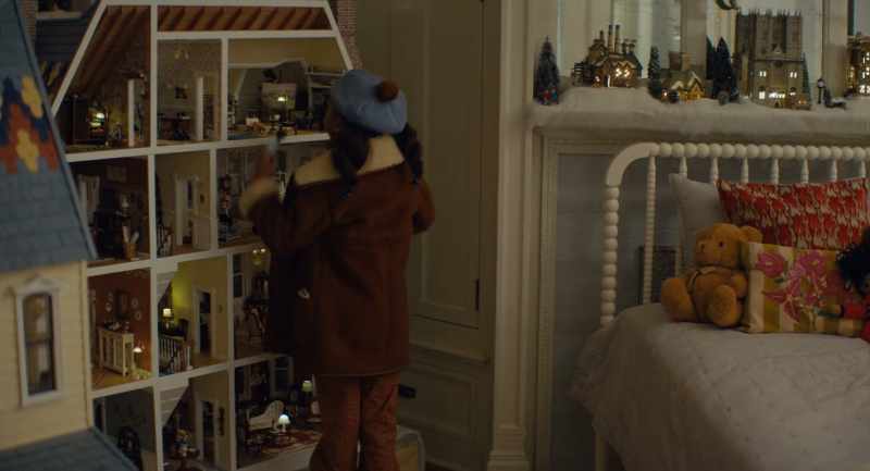 Oh, so this is the dollhouse. -BERNARD: Do you like it?