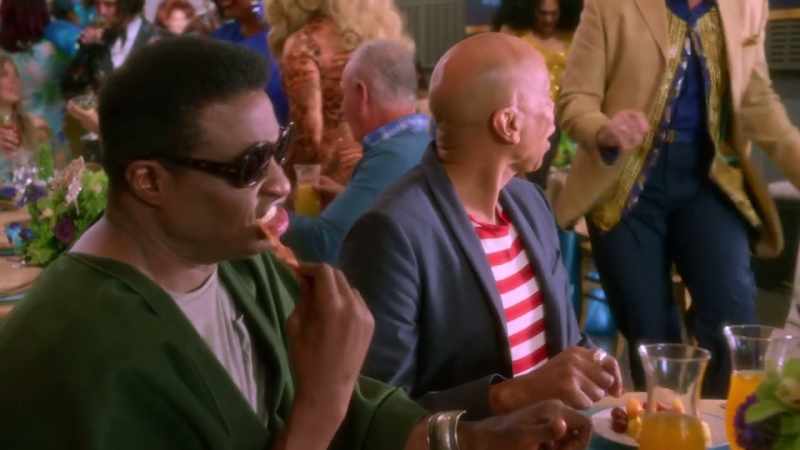 Oh, there you are, Ruby. - Oh, hi, Kevin
