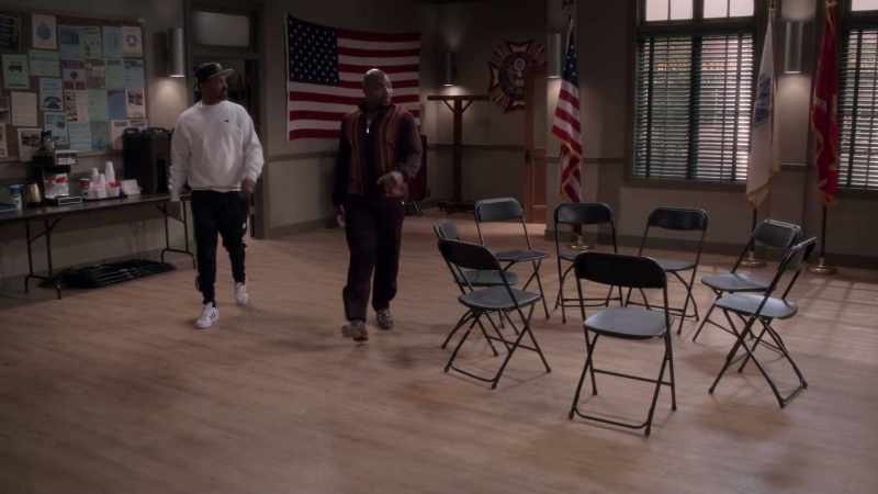 Oh, yeah, this is cool. The kids can just take a knee