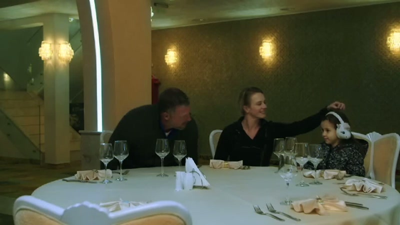 Okay, are you hungry? -Yes, I have