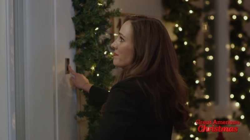 Okay... - [doorbell ringing]