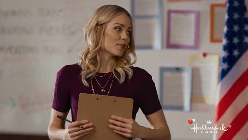 Okay, everyone, five-minute break for candygrams