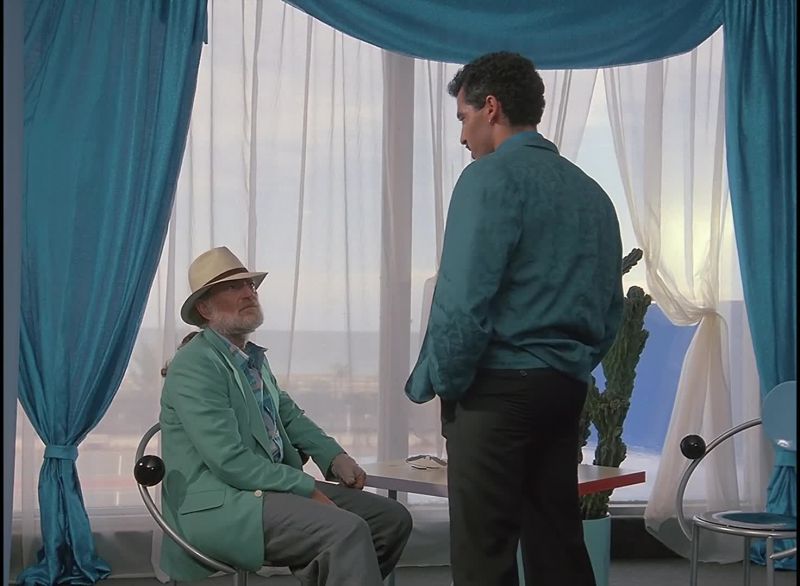 Okay, viejo. Where's the briefcase?
