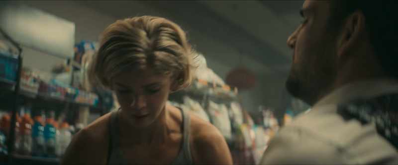 Okay, lift, lift, lift.[RUSSO GROANS]
