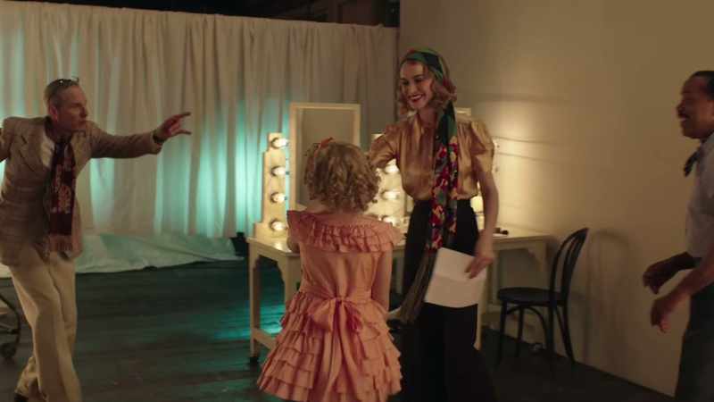 Okay, now lead her on through the backstage
