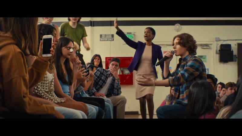 Okay! Okay! Fun is over! Get back to class!