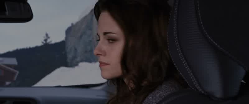 Okay. Time to meet some new people. What if they don't like me? - They'll love you. - They will. Onc